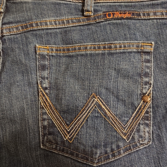 Wrangler Q-Baby No Gap Waistband Dark Blue Boot Cut Jeans 24W 32L RN 130273 - Picture 7 of 11